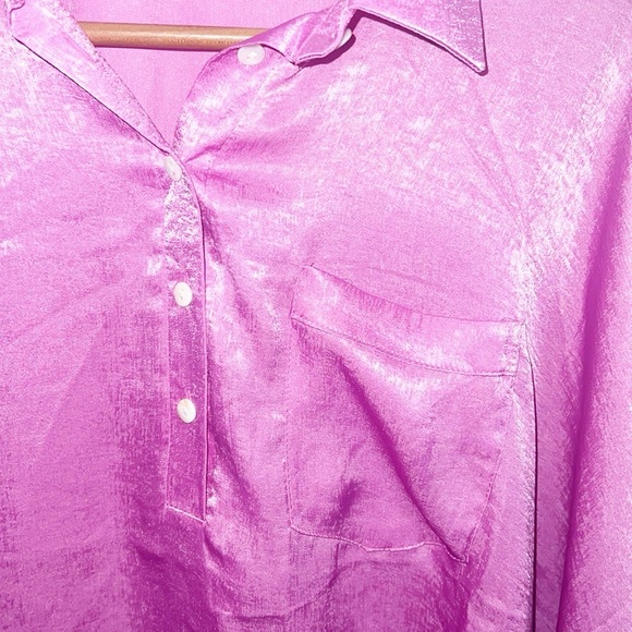 Andree By Unit 100% Polyester Shiny New Purple Cuffed Short Sleeve Blouse - Picture 5 of 10